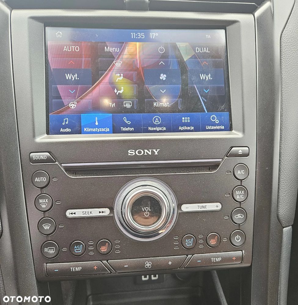 Ford Fusion 2.0 EcoBoost Titanium - 23