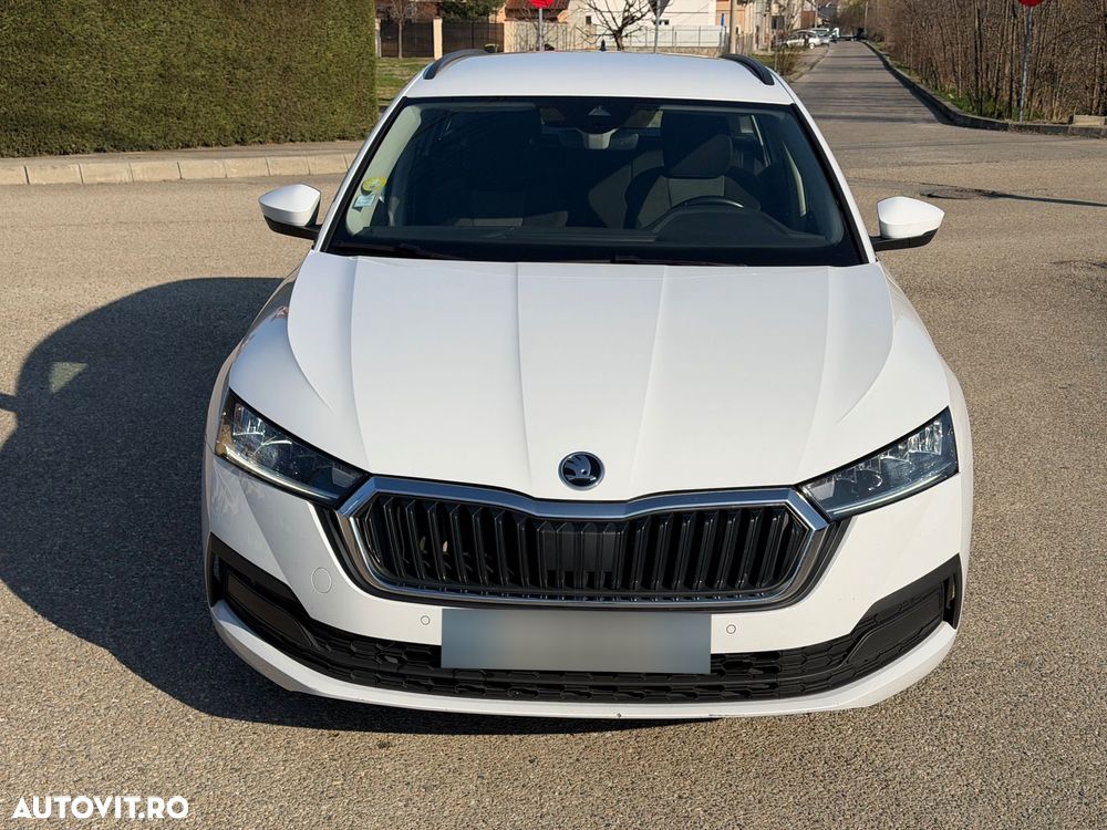 Skoda Octavia 2.0 TDI DSG Style - 17