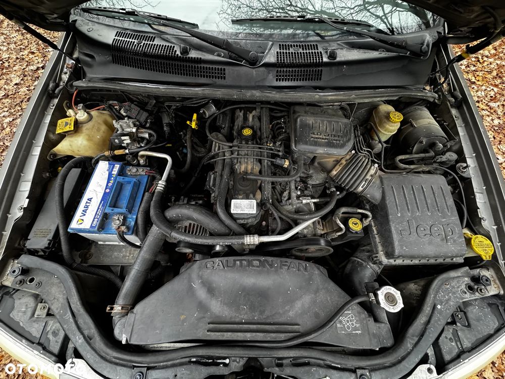 Jeep Grand Cherokee 4.0 Limited - 30