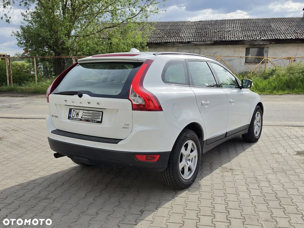 Volvo XC 60 D5 AWD - 6