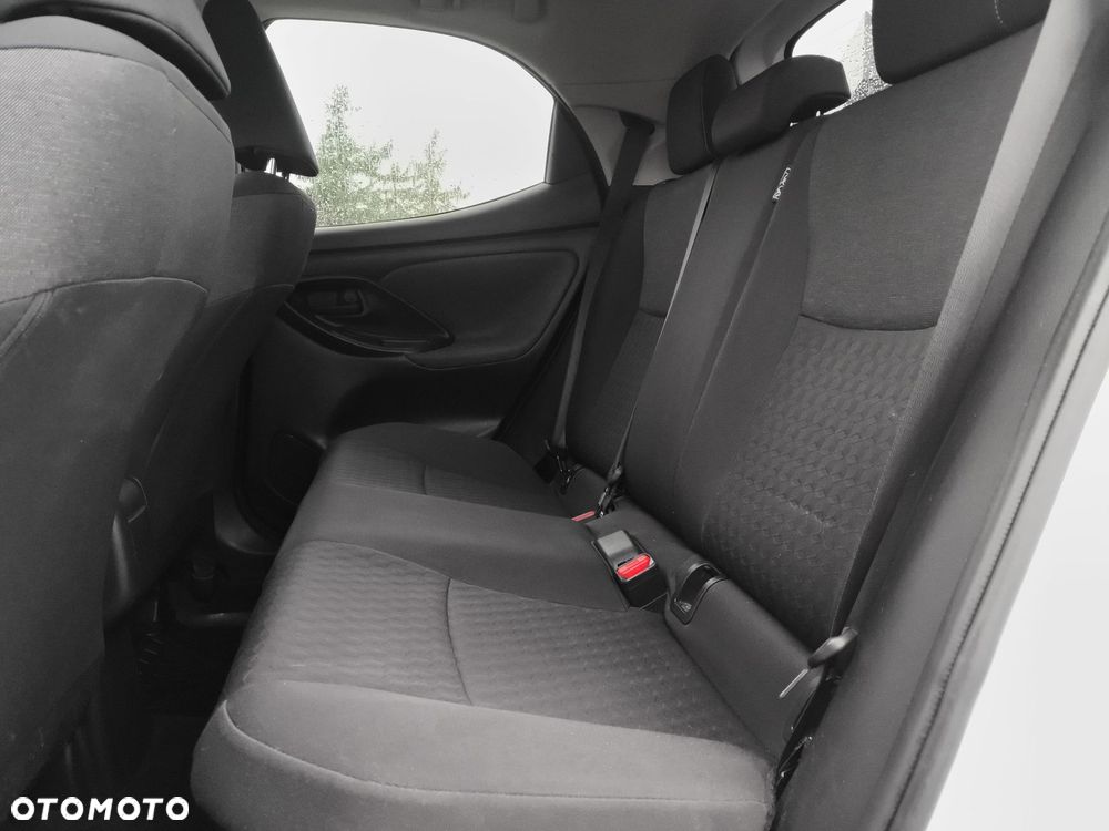 Toyota Yaris - 14