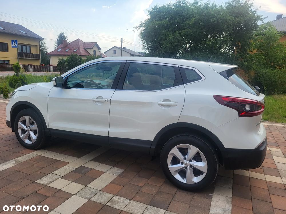Nissan Qashqai 1.6 DIG-T 360 - 6