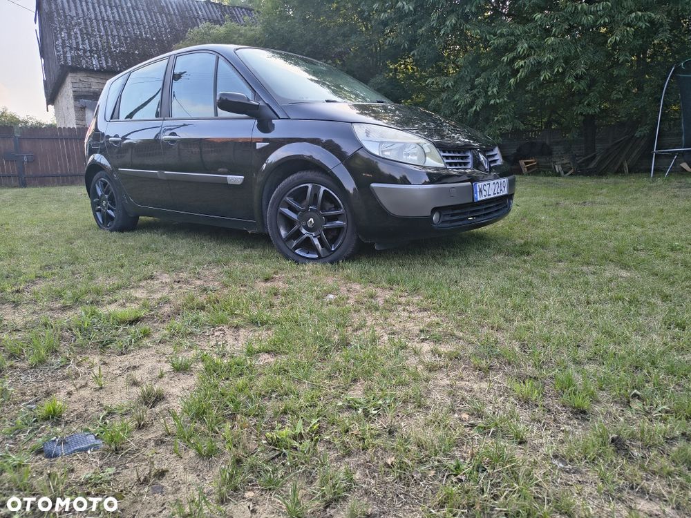 Renault Scenic - 1