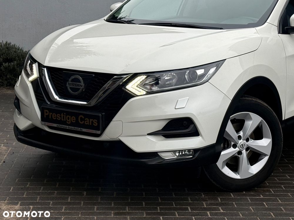 Nissan Qashqai 1.6 DIG-T Acenta - 1