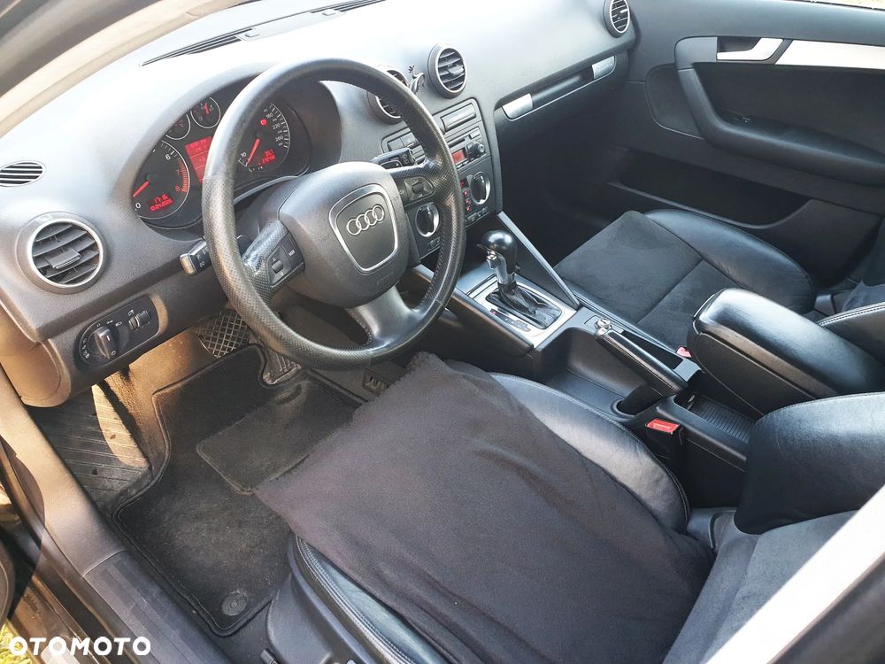 Audi A3 Sportback - 18