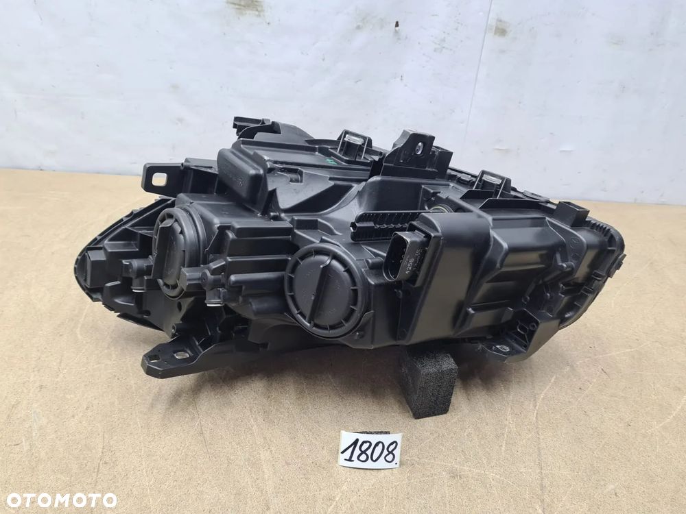 Mercedes B Klasa W246 lift 16- lampa prawa przednia prawy przód A2468205461 - 6