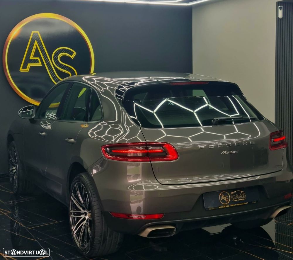 Porsche Macan - 52