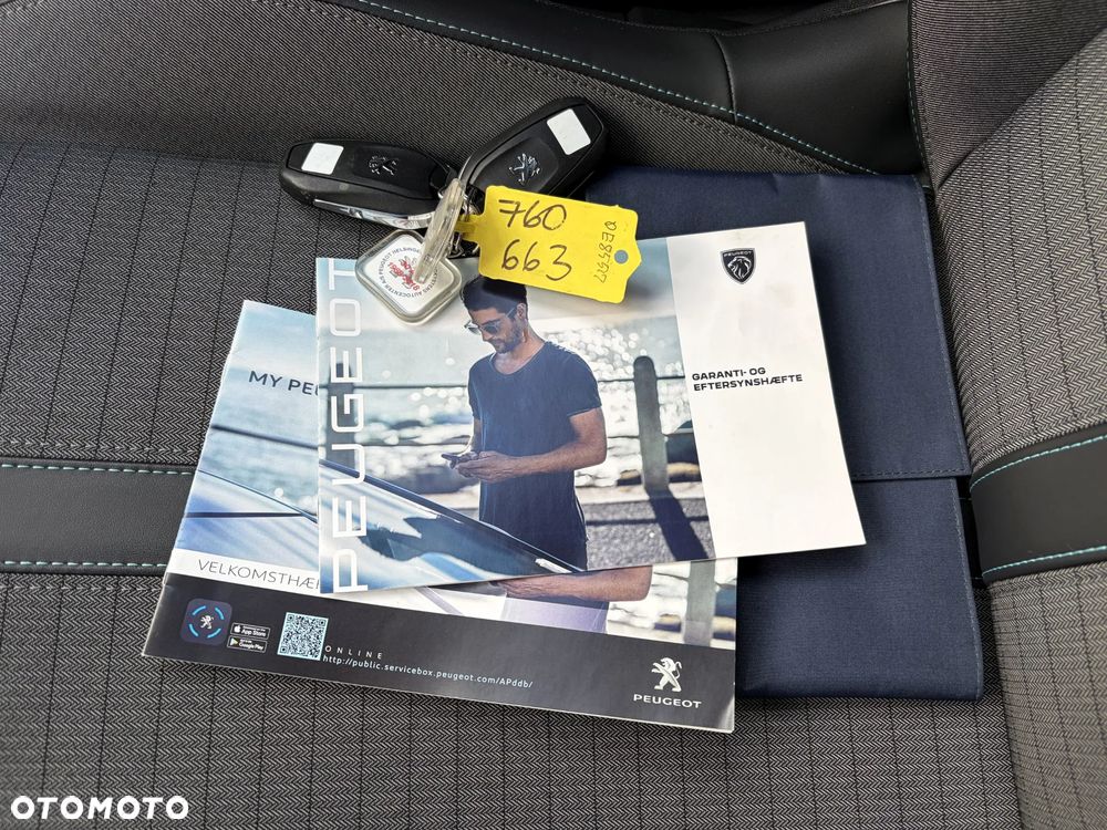 Peugeot 2008 1.2 PureTech Allure Pack S&S - 34