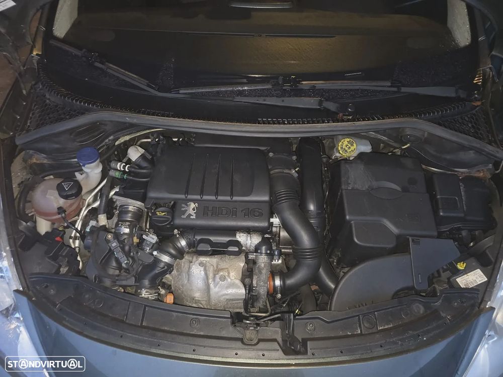 Peugeot 207 1.6 HDi Sport - 2