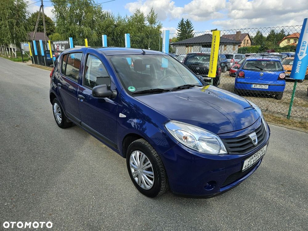 Dacia Sandero 2009 photo 3