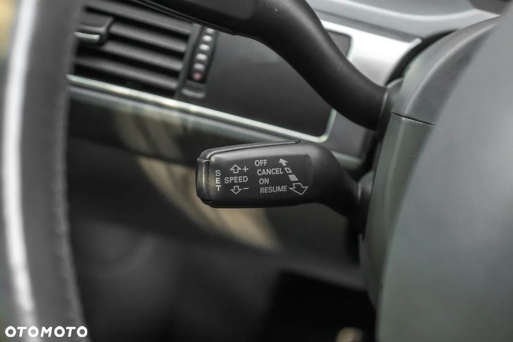 Audi A6 Avant 2.4 multitronic - 29