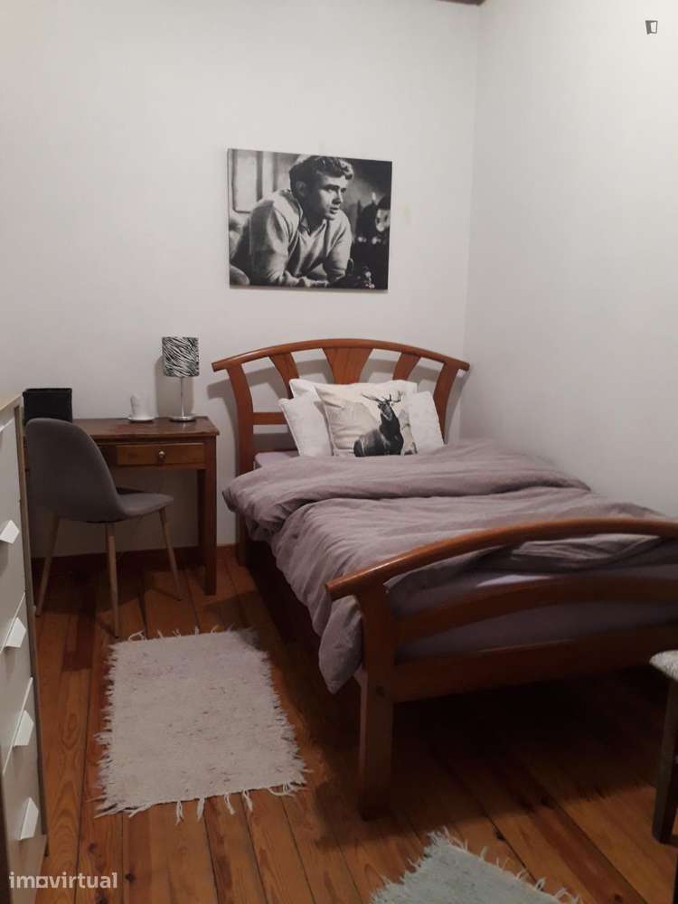 Quarto - localizado em Arroios Lisbon - Grande imagem: 2/8
