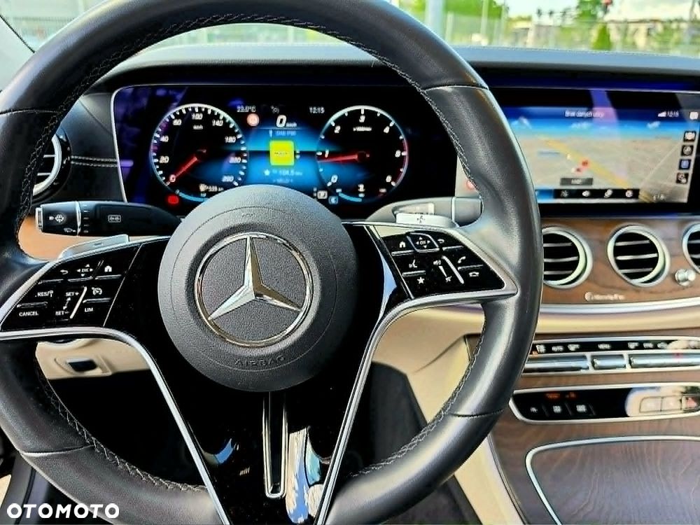Mercedes-Benz Klasa E 220 d 4-Matic Exclusive - 11