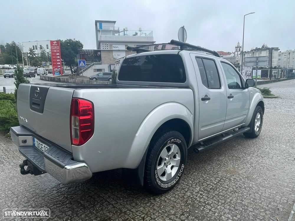 Nissan Navara 2.5 dCi CD LE - 5