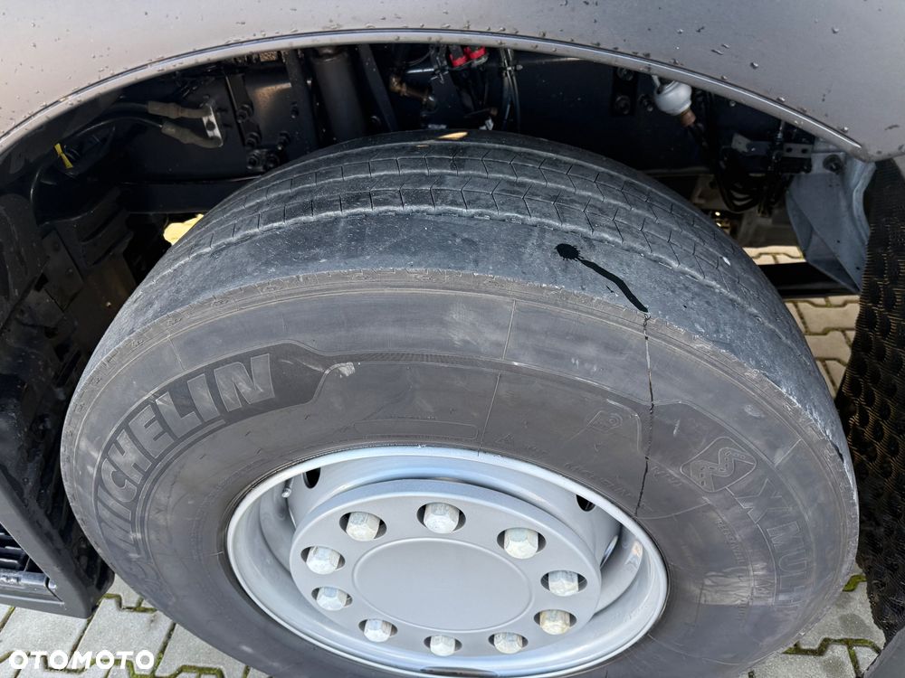 Renault T480 / KLIMA POSTOJOWA / DUŻA KABINA / PEŁNY SPOILER / SPROWADZONA / STAN BDB / / / - 9