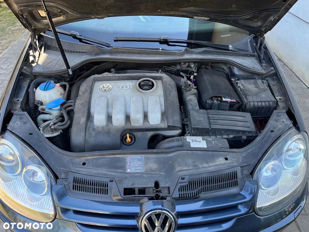 Volkswagen Golf 1.9 TDI Trendline - 11