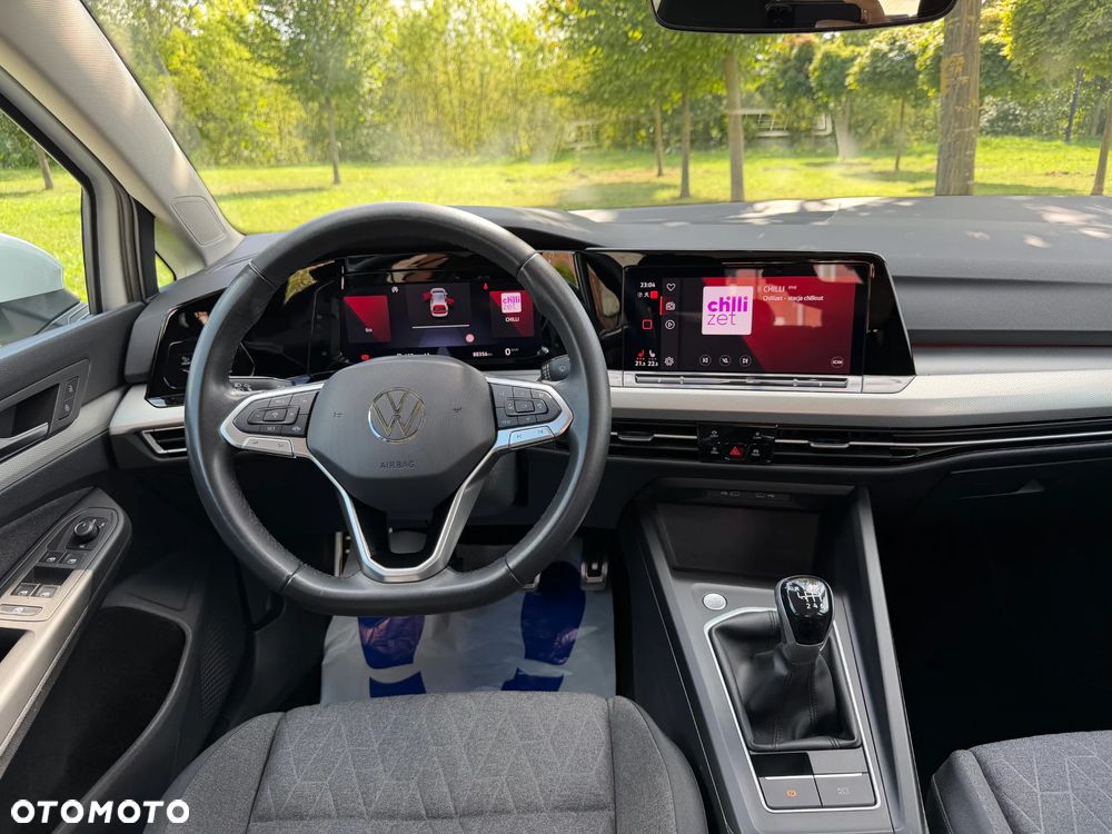 Volkswagen Golf - 29