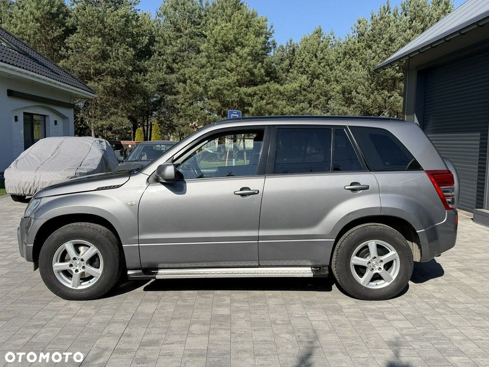 Suzuki Grand Vitara - 2