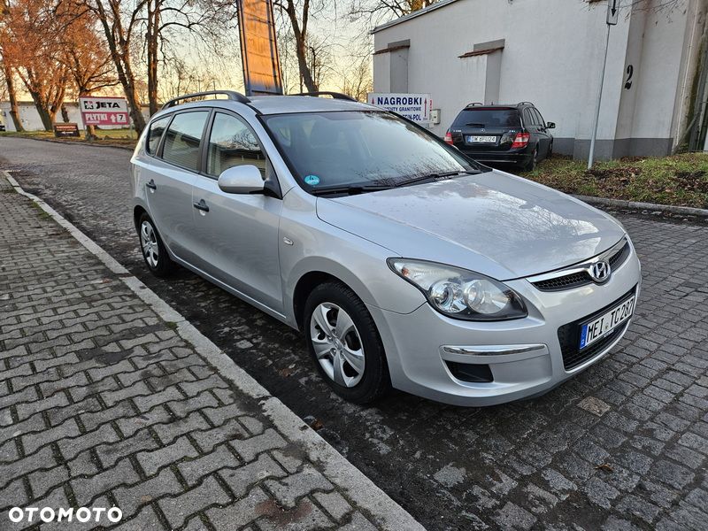 Hyundai i30 1.4 Comfort - 10