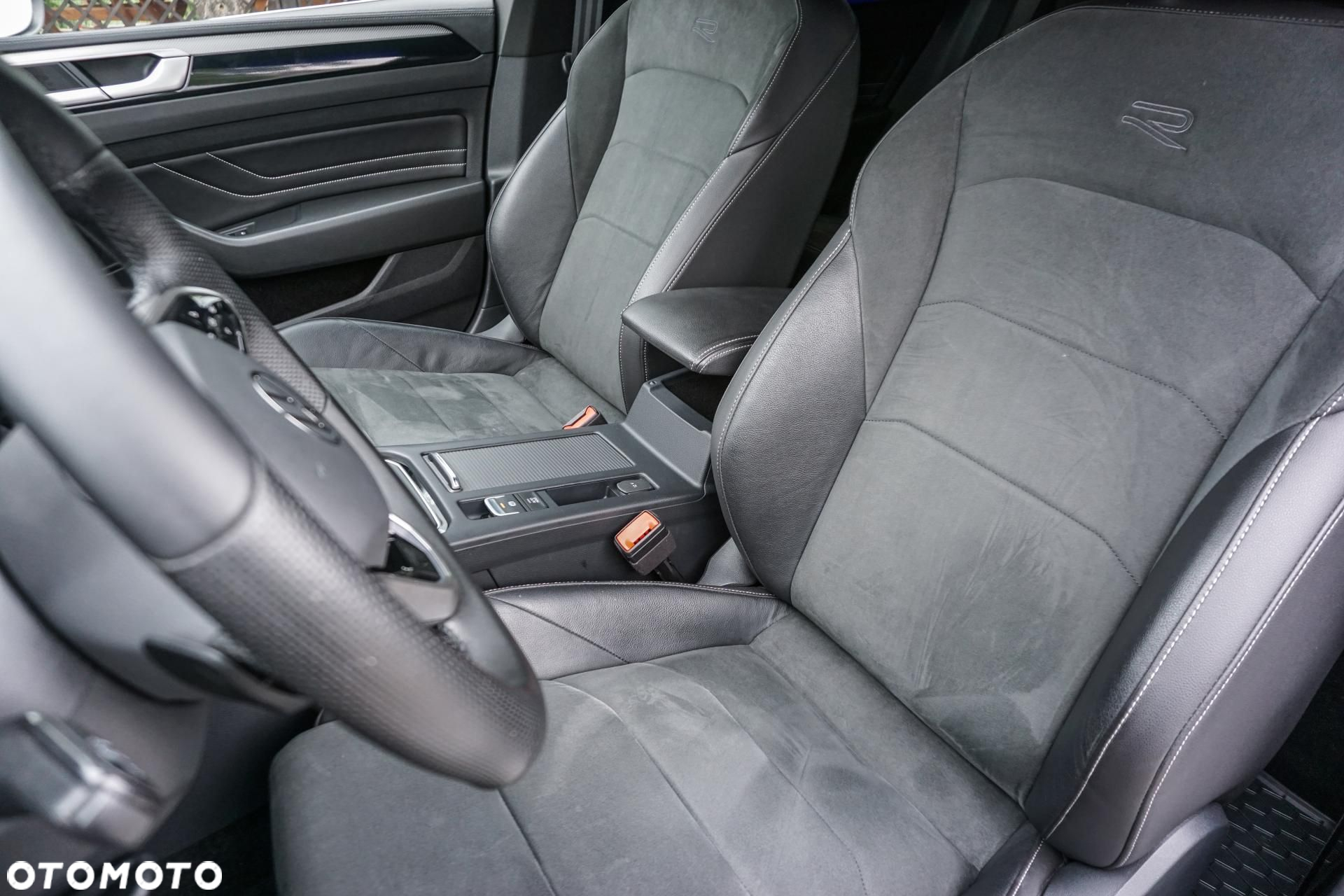 Volkswagen Arteon 2.0 TSI R-Line DSG - 10