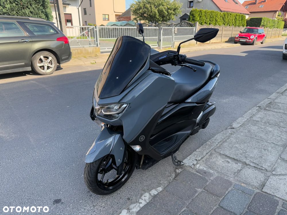 Yamaha NMAX - 3