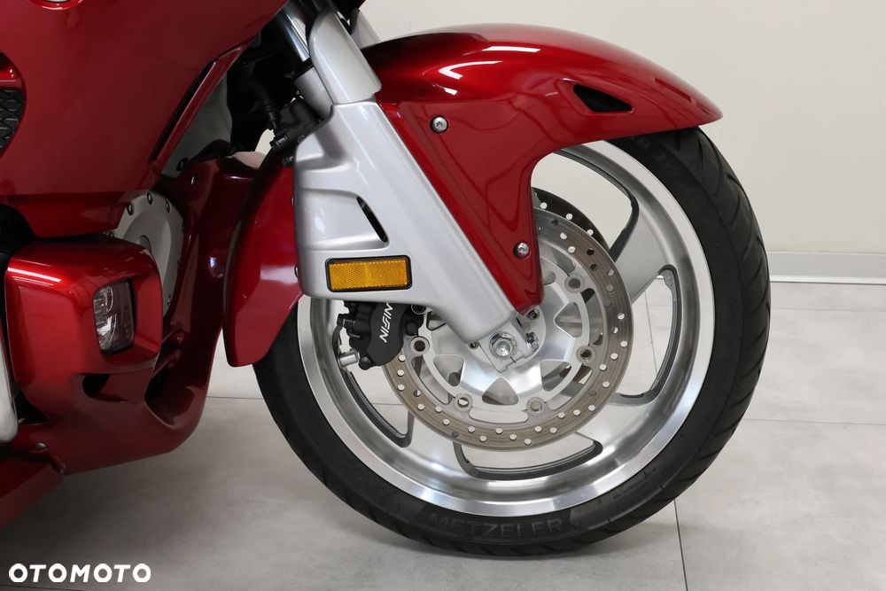 Honda GL - 26