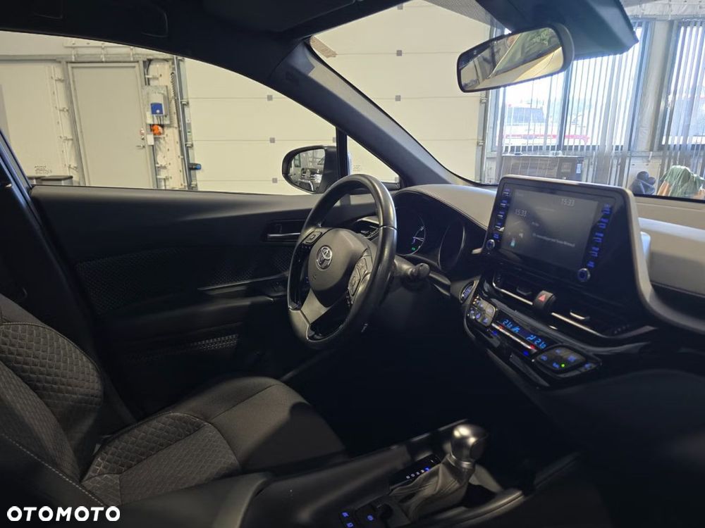 Toyota C-HR Style - 27