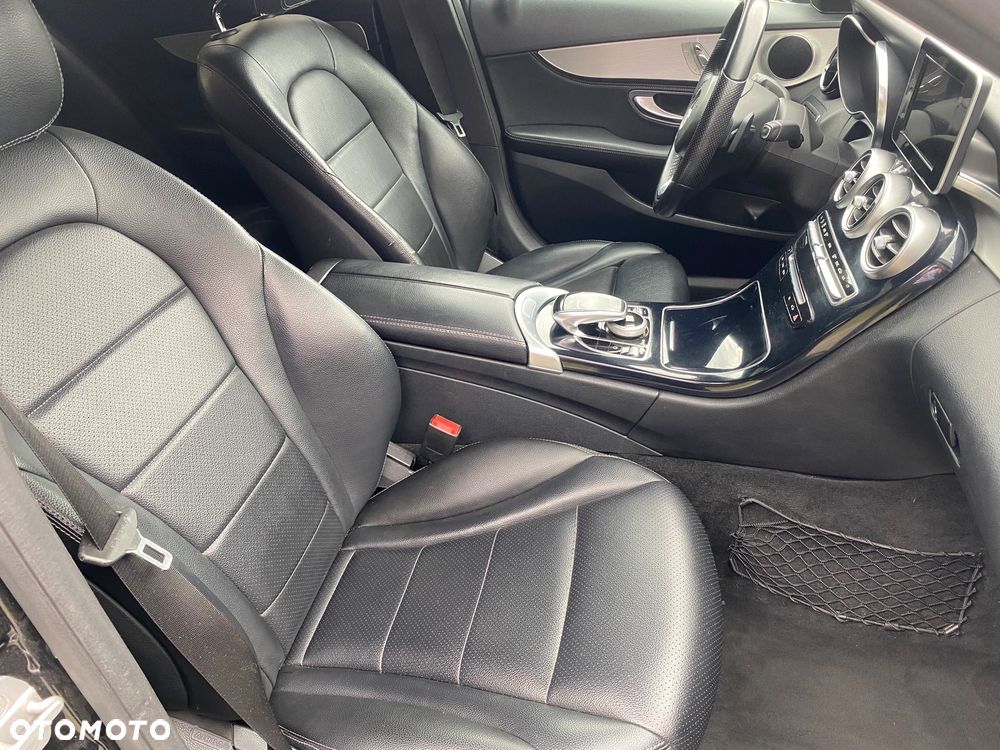 Mercedes-Benz Klasa C 300 T 7G-TRONIC Avantgarde - 19
