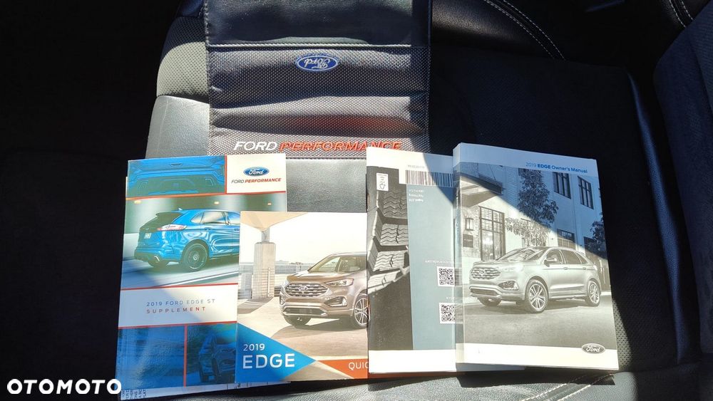 Ford Edge - 9
