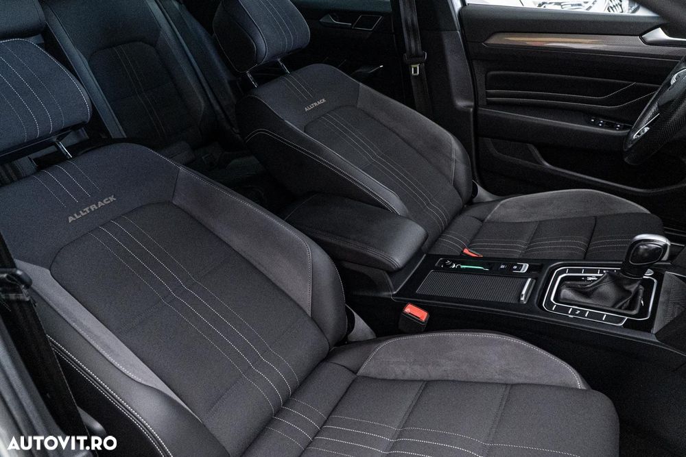Volkswagen Passat Alltrack 2.0 TDI SCR DSG 4Motion - 40