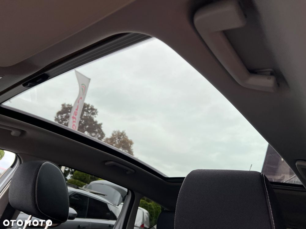Ford Kuga - 16