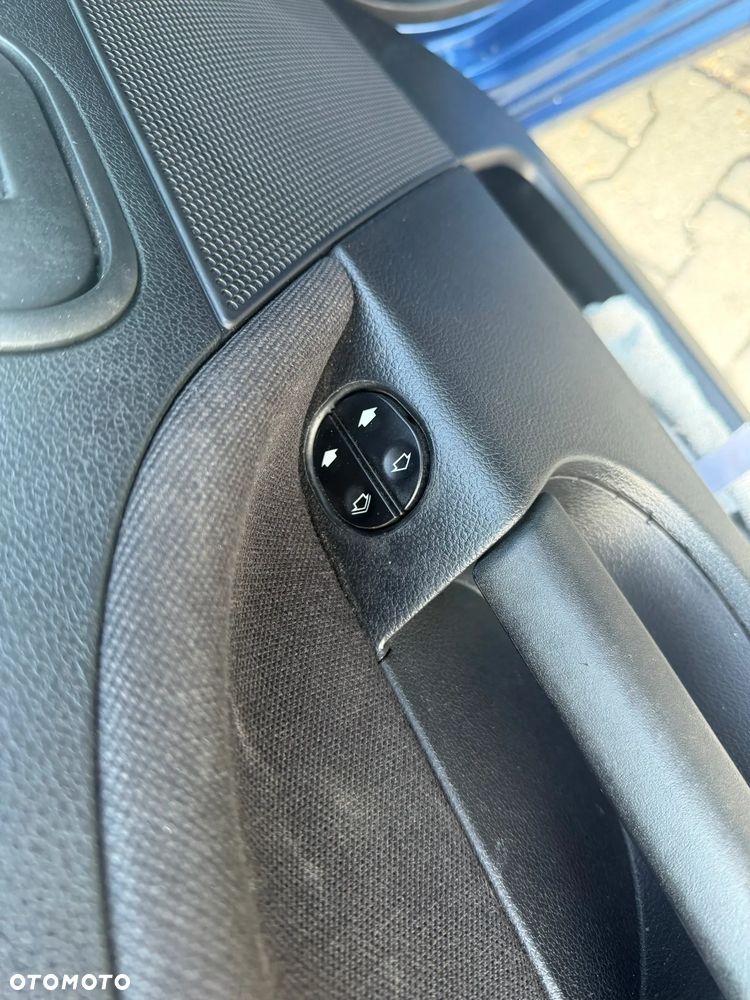 Ford Fiesta - 15