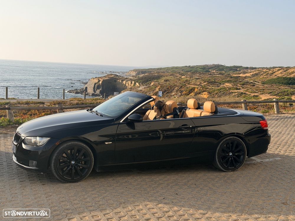 BMW 330 d Auto - 1