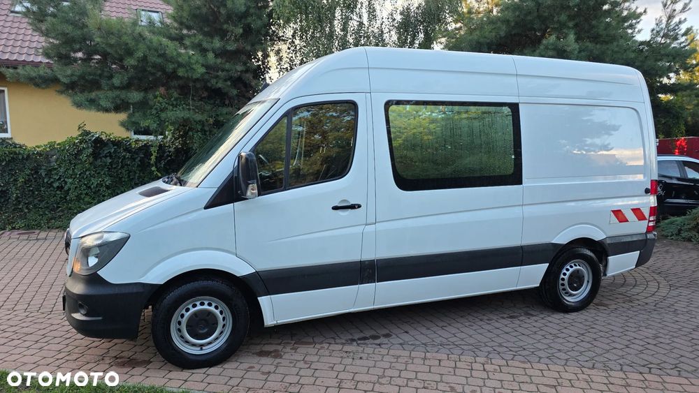 Mercedes-Benz Sprinter - 5
