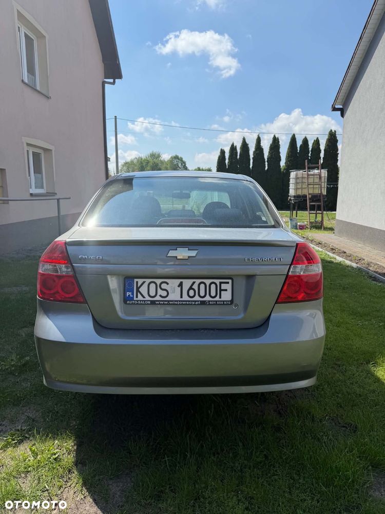 Chevrolet Aveo - 2