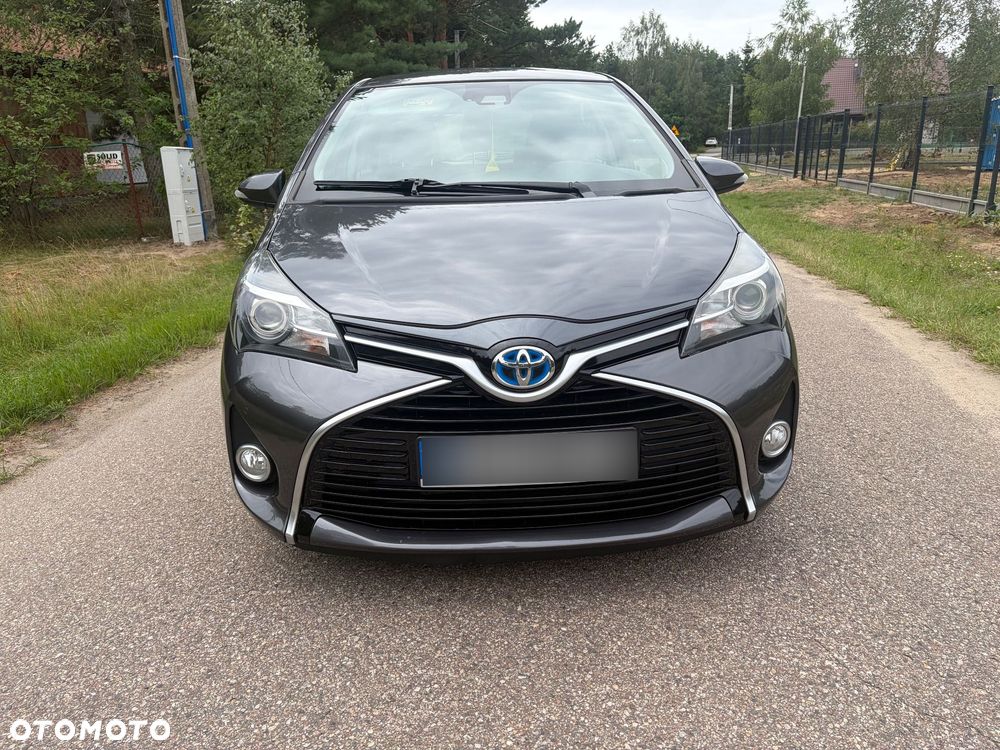 Toyota Yaris Hybrid 100 Active EU6 - 7