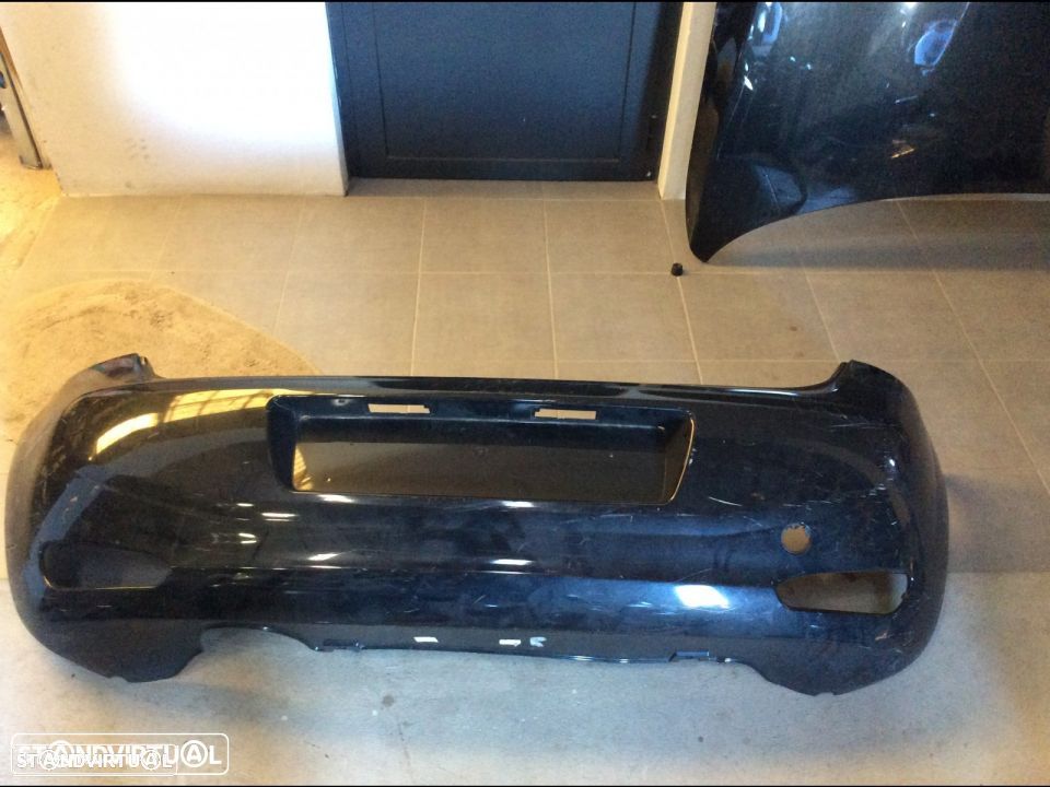 Parachoque fiat punto - 1