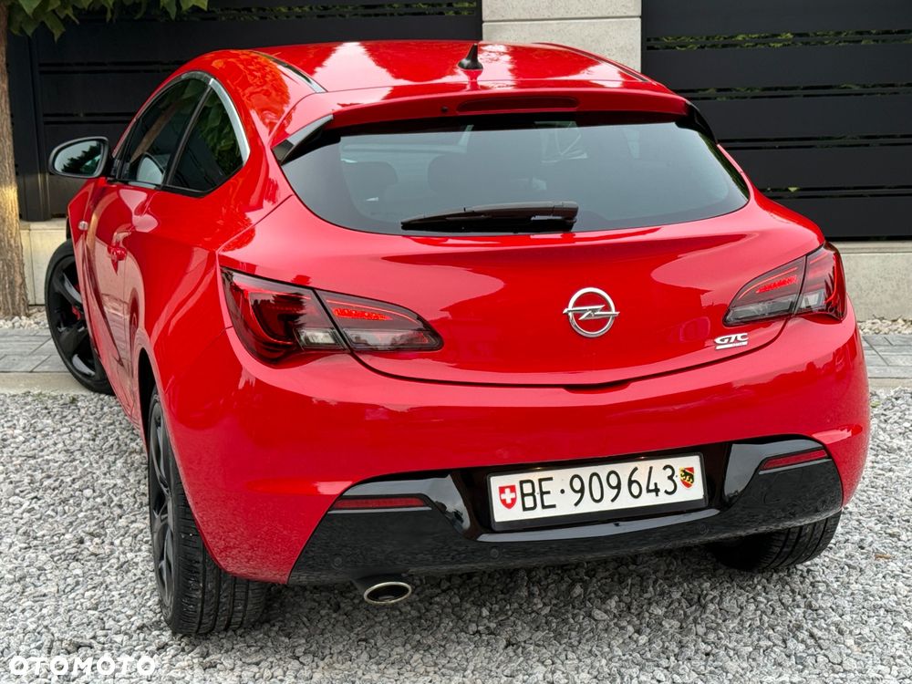 Opel Astra 1.6 Turbo Sport - 8
