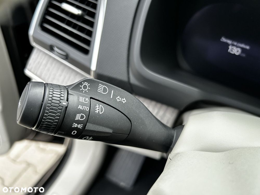 Volvo XC 90 - 17