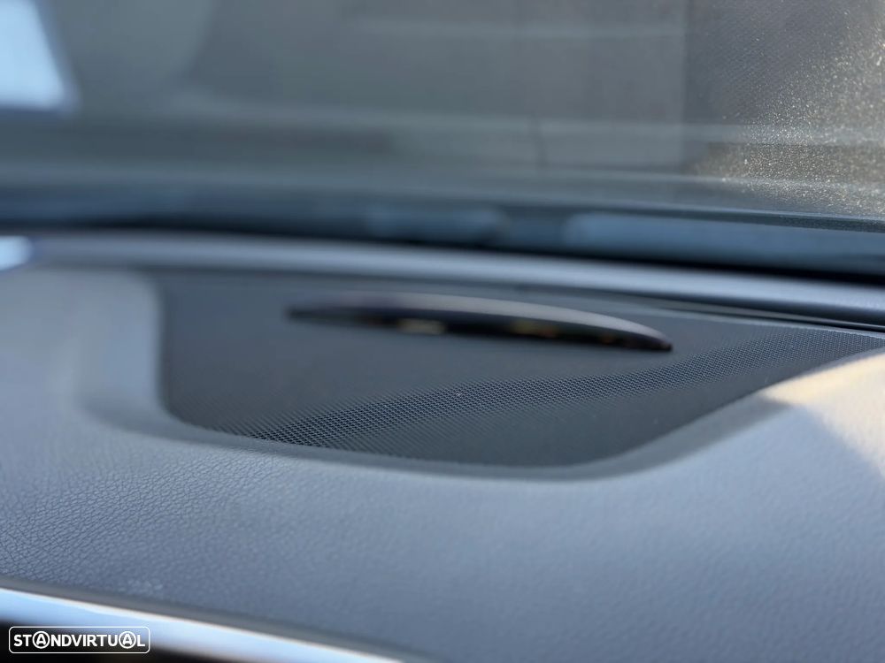 Mercedes-Benz A 180 d BlueEFFICIENCY Edition - 18