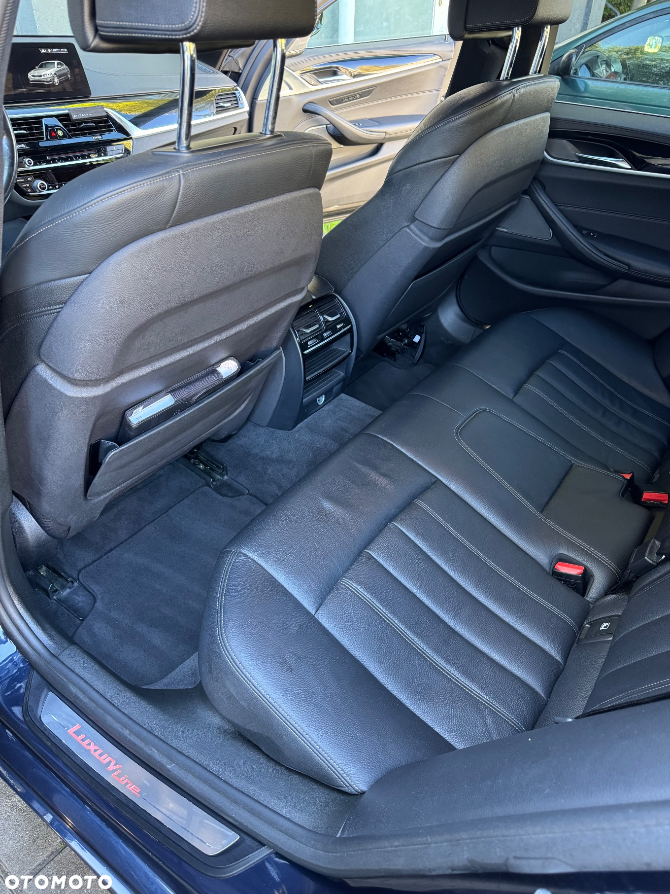 BMW Seria 5 540i xDrive Luxury Line - 15