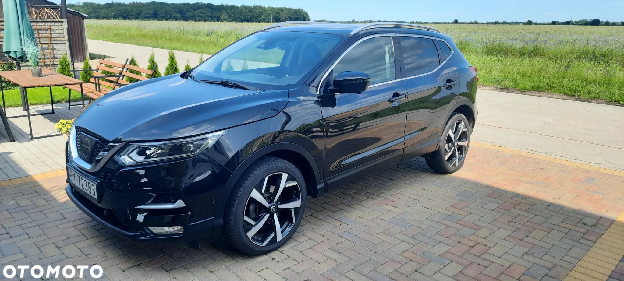 Nissan Qashqai 1.6 DIG-T Tekna - 1