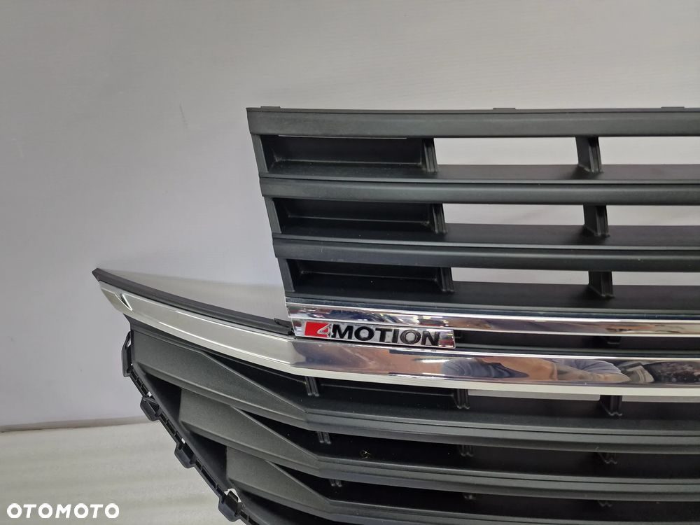 VW T6 LIFT T6.1 7LA 19- 4 MOTION ATRAPA / GRILL PRZEDNI PRZÓD , NR 7LA853651C / 7LA853653J , NR AUKCJI GR123 - 2