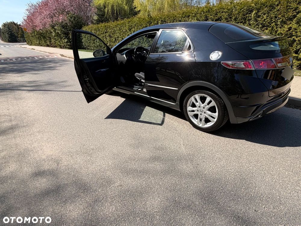 Honda Civic 1.8 Executive - 6