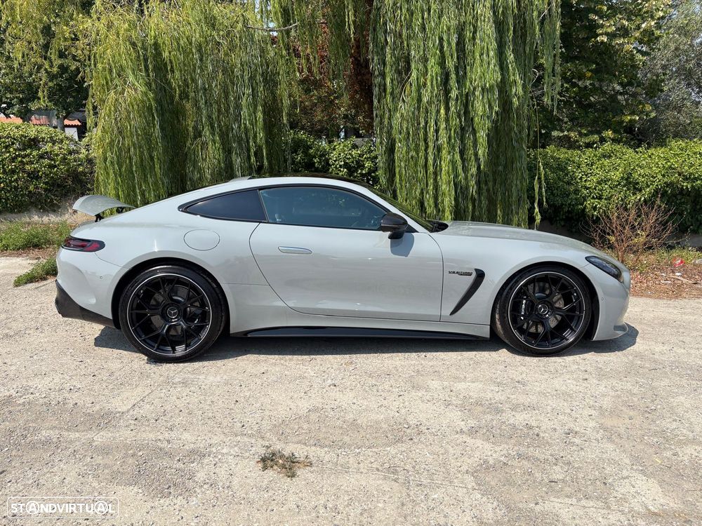 Mercedes-Benz AMG GT 63 4MATIC+ 2D Speedshift MCT 9G - 47