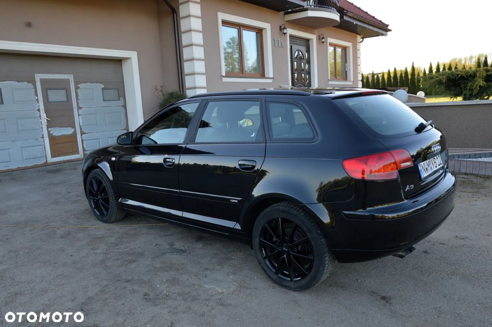 Audi A3 Sportback 2.0 TDI DPF S line Sportpaket plus - 4