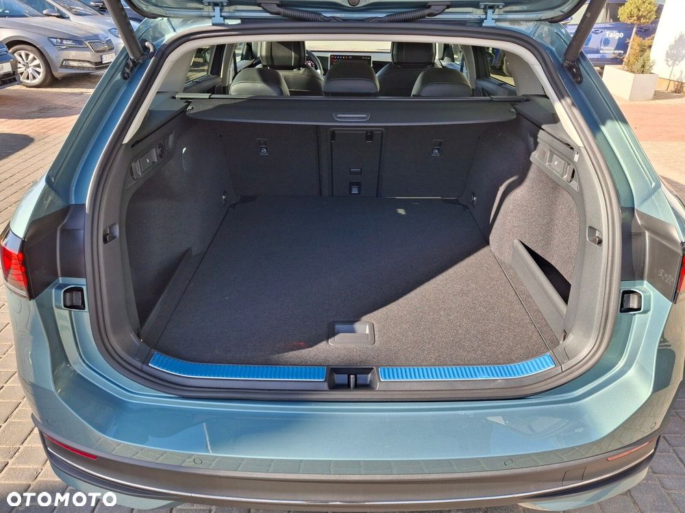 Volkswagen Passat - 9