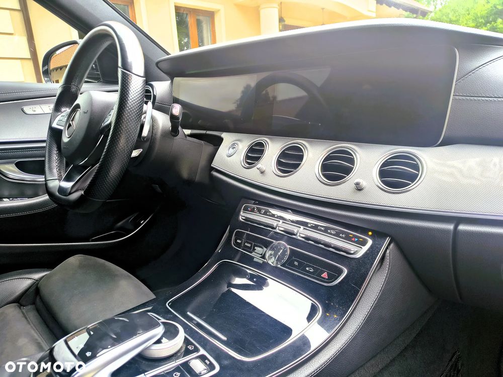 Mercedes-Benz Klasa E 220 d 9G-TRONIC - 16