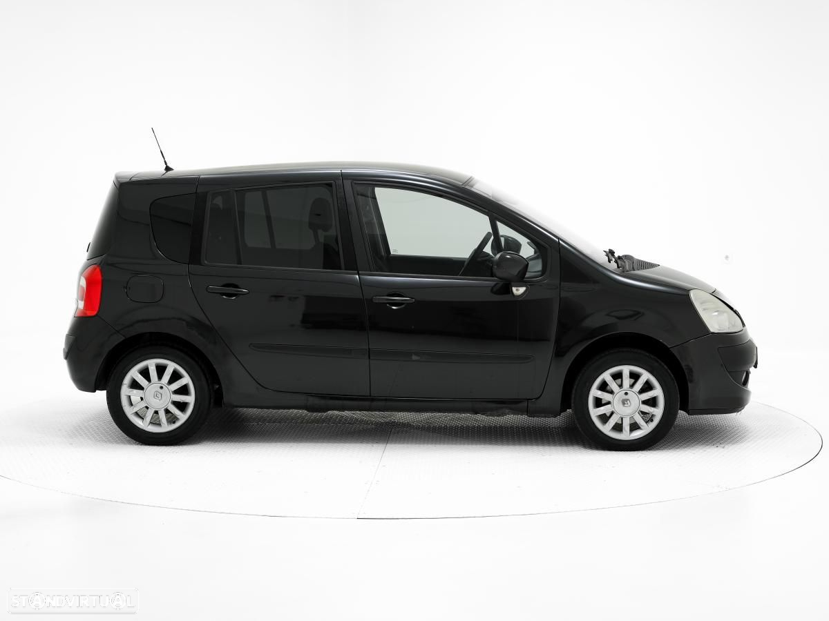 Renault Modus - 2
