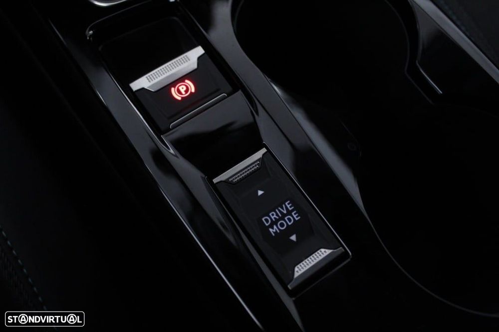 Peugeot 208 1.2 PureTech Allure Pack - 30